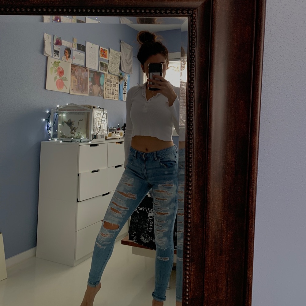 RIPPED jeans